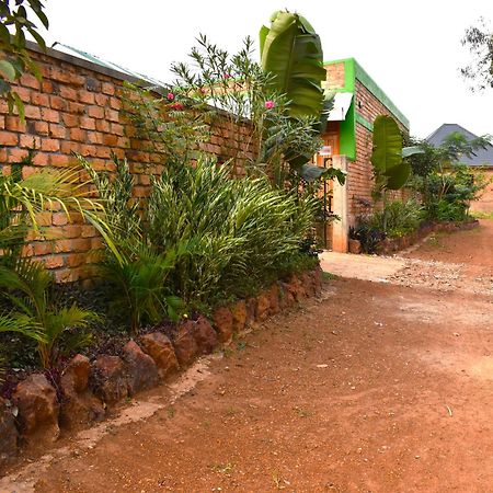 Iziba Lodge Hoima Exterior foto