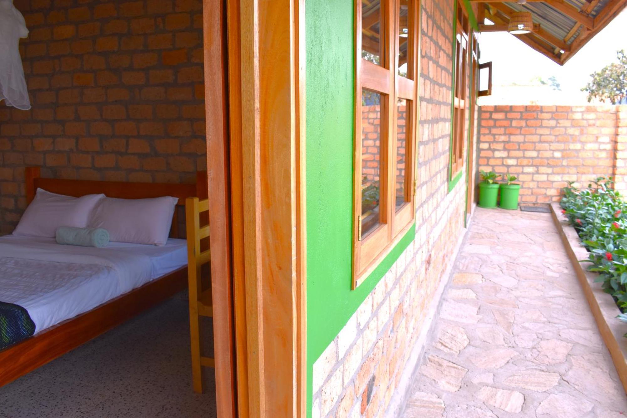 Iziba Lodge Hoima Exterior foto